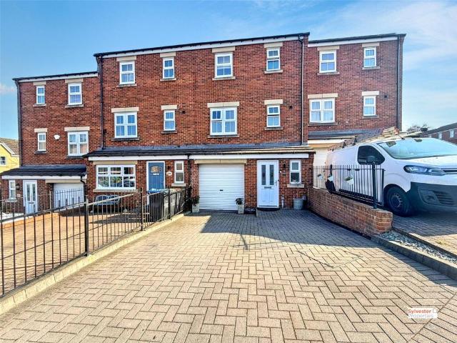 House for sale in West Shield Row Villas, Stanley