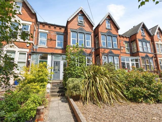 House for sale in Whitkirk, Colton
