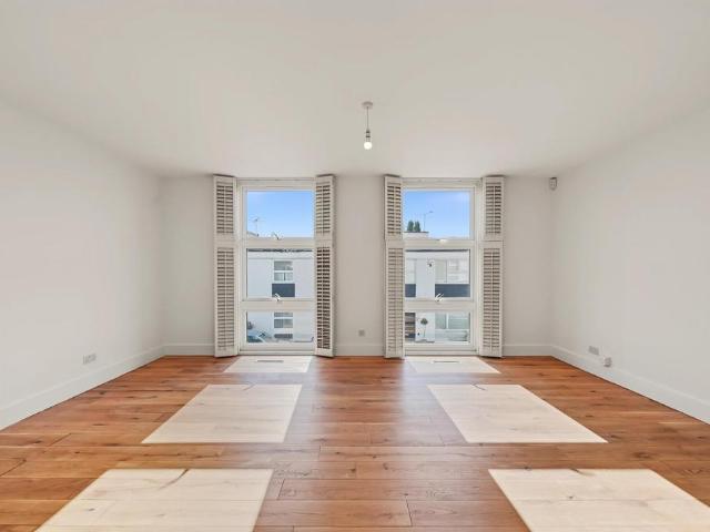 House for sale in Primrose Hill, Greater London