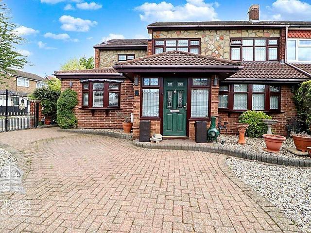 House for sale in Essex
