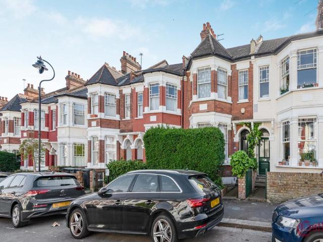 House for sale in Hornsey, Greater London