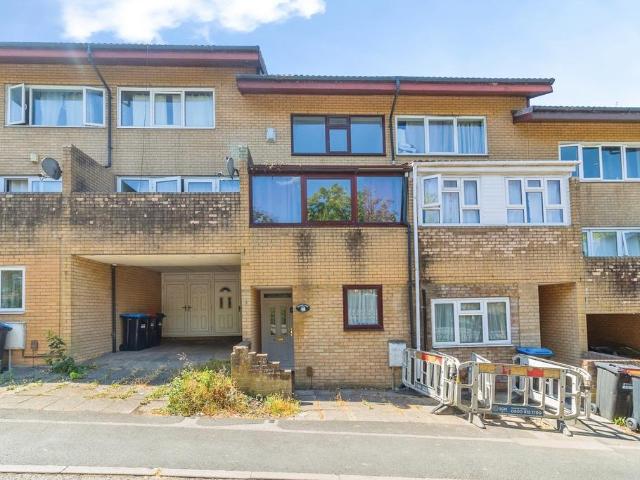 House for sale in Great Linford, Milton Keynes