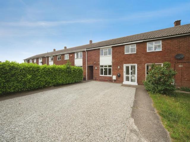 House for sale in Houghton Regis, Bedfordshire