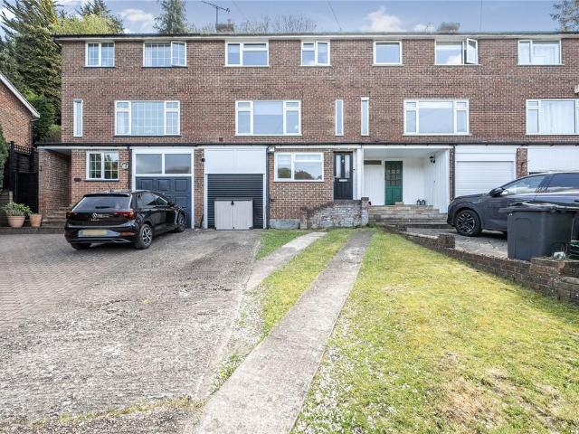 House for sale in Greater London