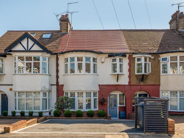 House for sale in Brunswick Park, Greater London