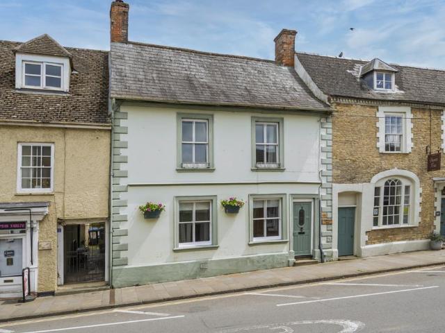 House for sale in Cricklade, Wiltshire