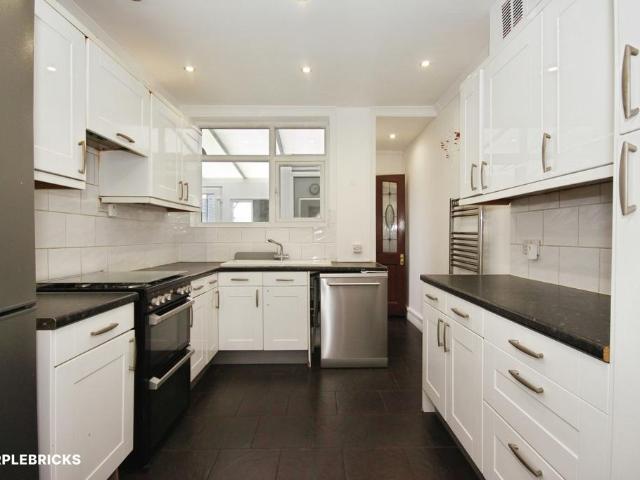 House for sale in Allesley Park, Allesley