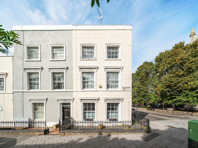 House for sale in Royal Borough of Greenwich, Greater London