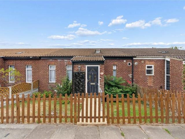 House for sale in Vange, Essex
