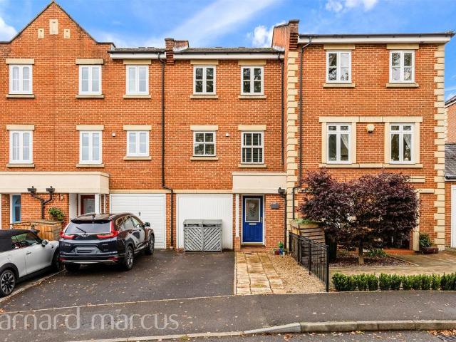 House for sale in Red Hill, Surrey