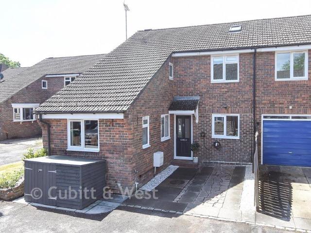 House for sale in North Horsham, Horsham