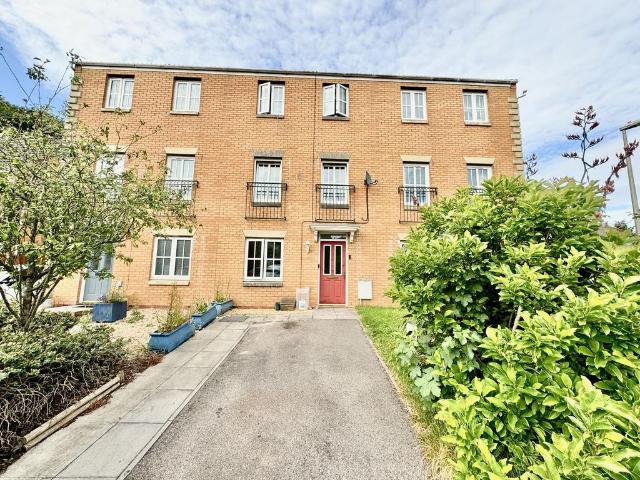 House for sale in Hafodyrynys, Crumlin