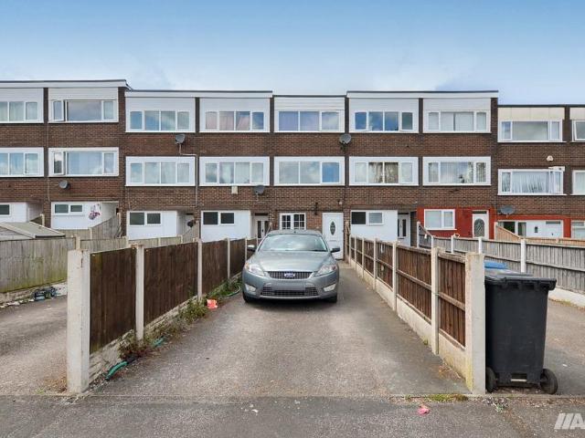 House for sale in The Brow, Halton