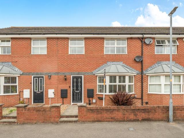 House for sale in Churchward, Rodbourne