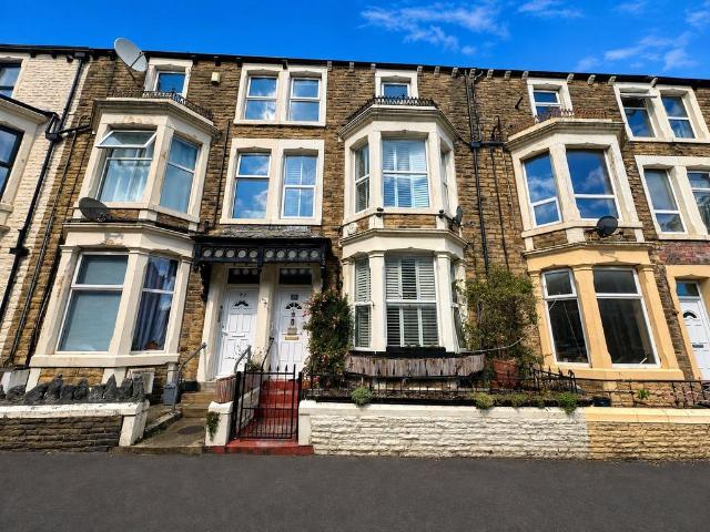 House for sale in West End, Bare