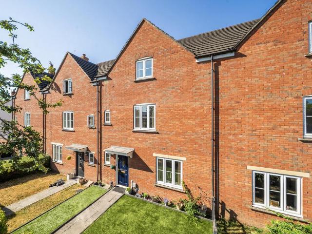 House for sale in Brympton, Somerset