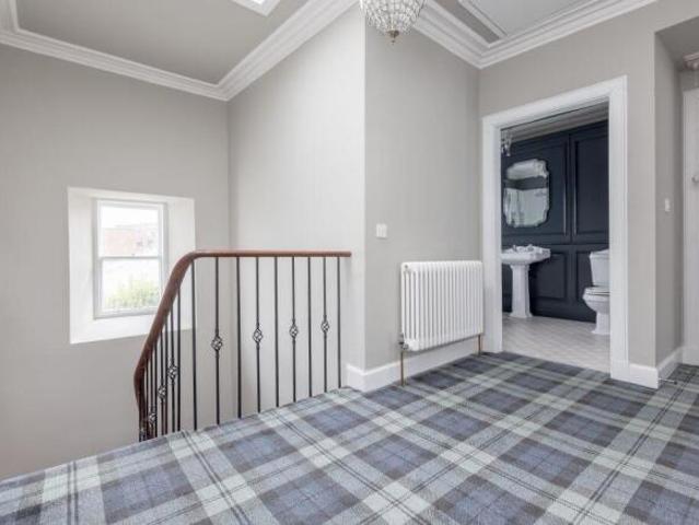 Cottage for sale in Newhaven, Scotland
