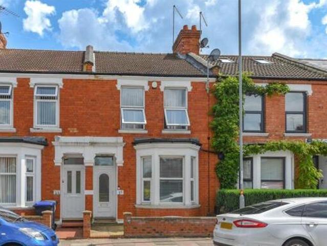 House for sale in Northampton, Northamptonshire