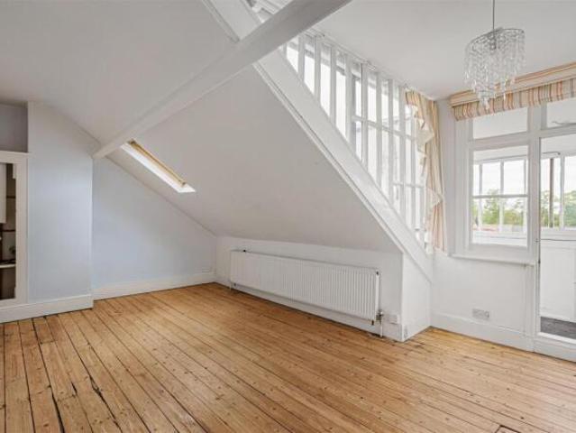 Cottage for sale in Scarcroft, York