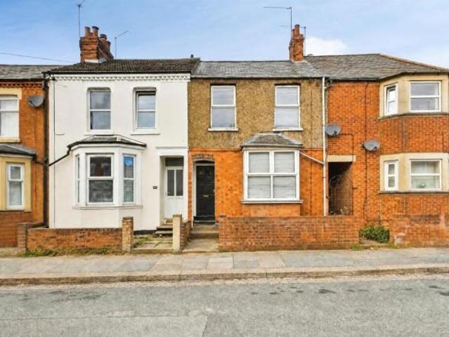 Cottage for sale in Kingsthorpe Hollow, Northampton