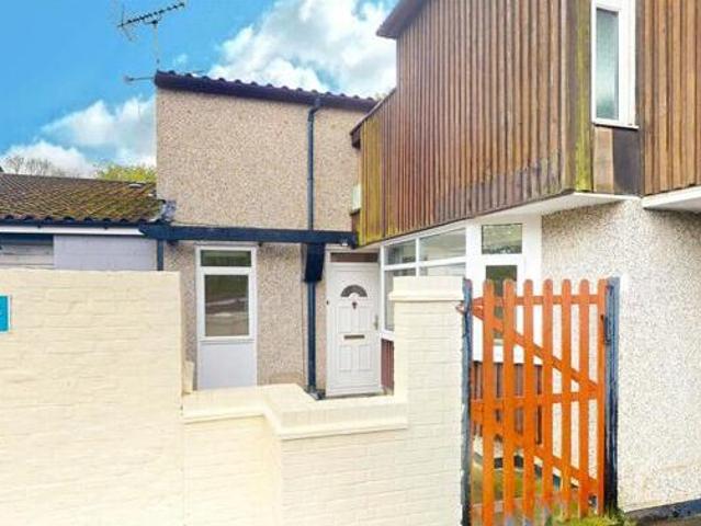 House for sale in Laindon, Essex