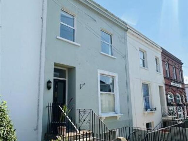 Cottage for sale in Montpellier, Golden Valley