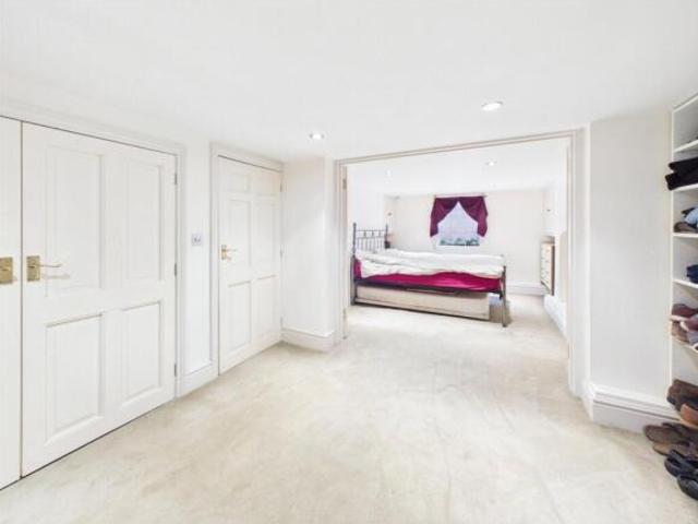 Cottage for sale in Montpellier, Golden Valley
