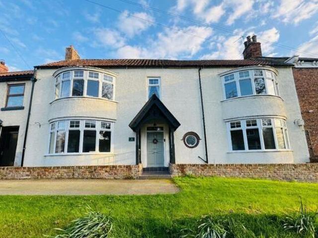House for sale in Bishopton, Scotland