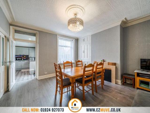Property for sale in Huddersfield, West Yorkshire