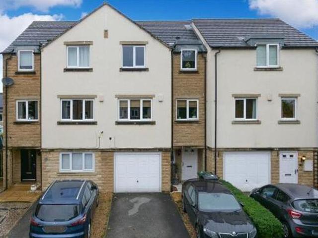 House for sale in Thackley, Bradford