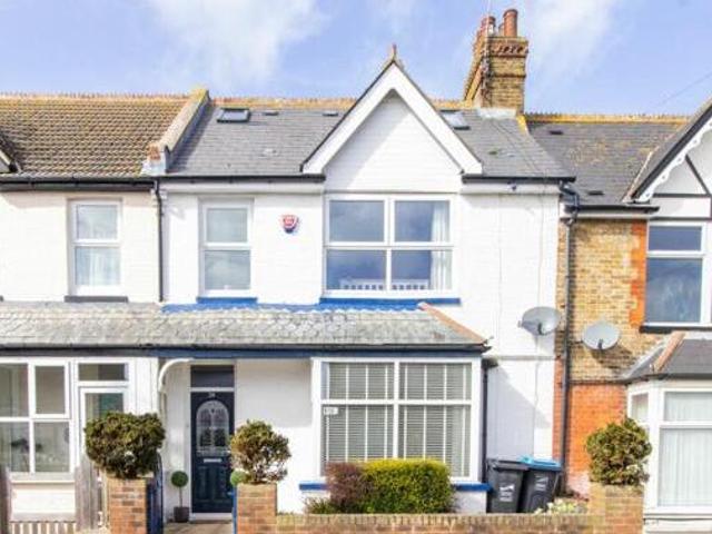 House for sale in Acol, Kent