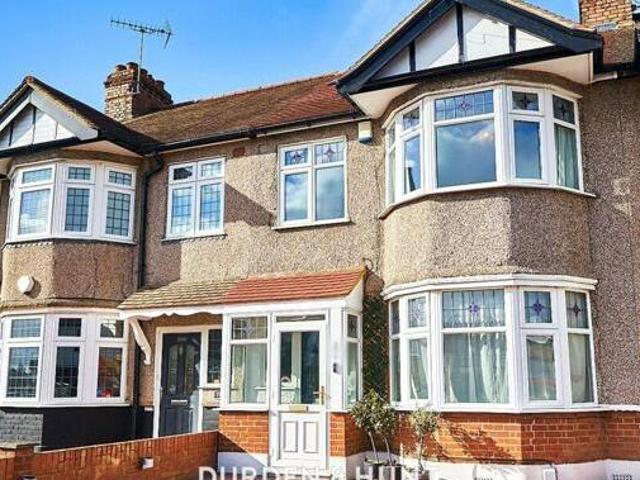 House for sale in Buckhurst Hill, Epping Forest