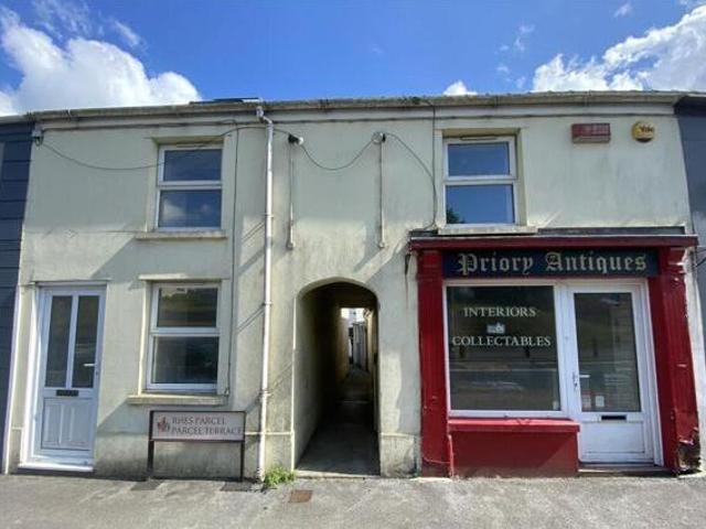 House for sale in Carmarthen, Wales