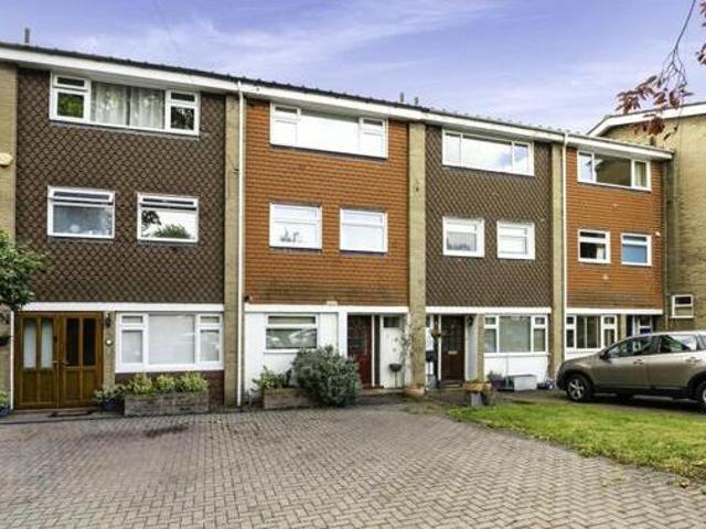 House for sale in Surrey
