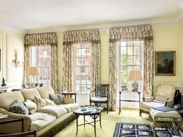 House for sale in City of London, Greater London