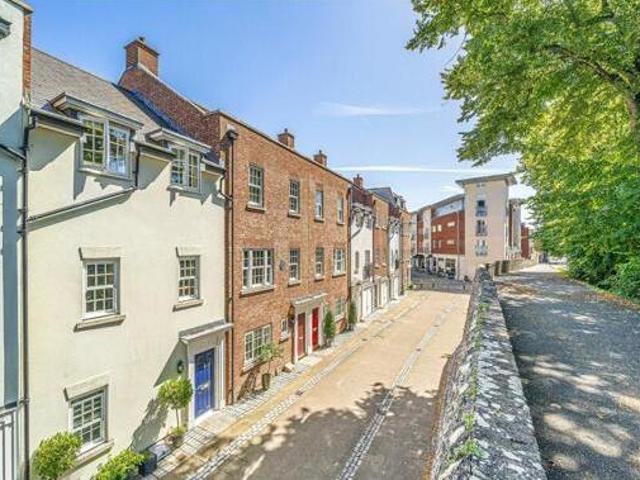 House for sale in Chichester, Littlecote