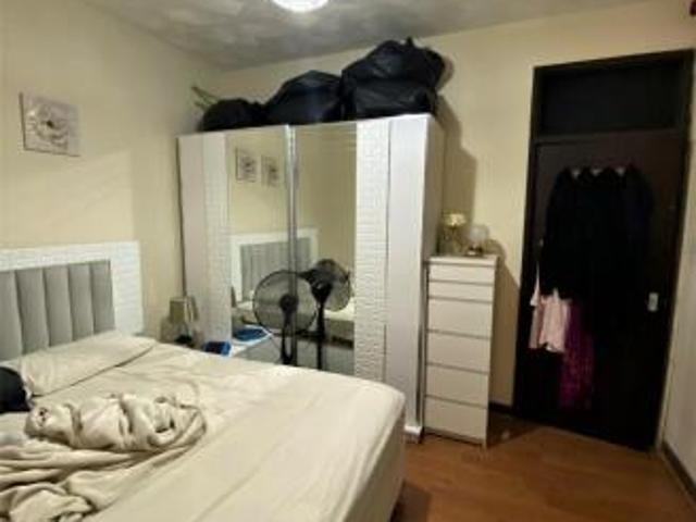 Cottage for sale in Cardiff, Cymru / Wales
