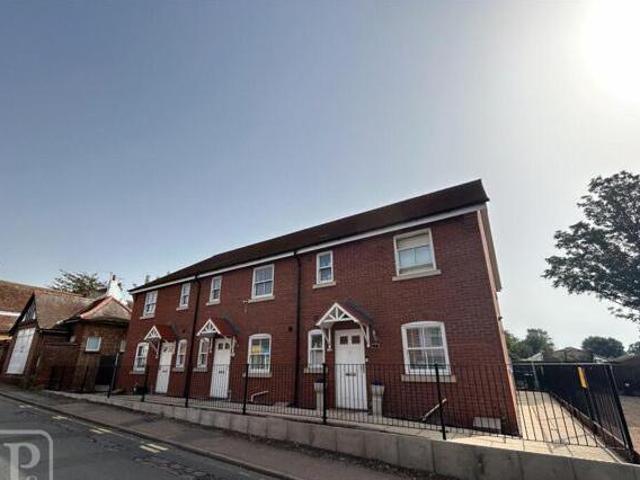 House for sale in Dale Hill, Essex