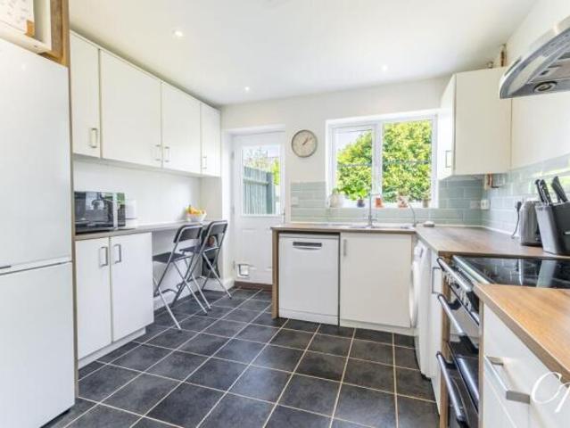 Cottage for sale in Oakley, Golden Valley