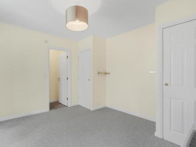 Cottage for sale
