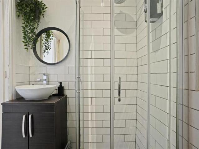 Cottage for sale in Crookes, South Yorkshire
