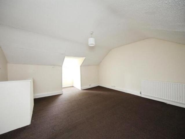 Cottage for sale in Spring Park, Luton