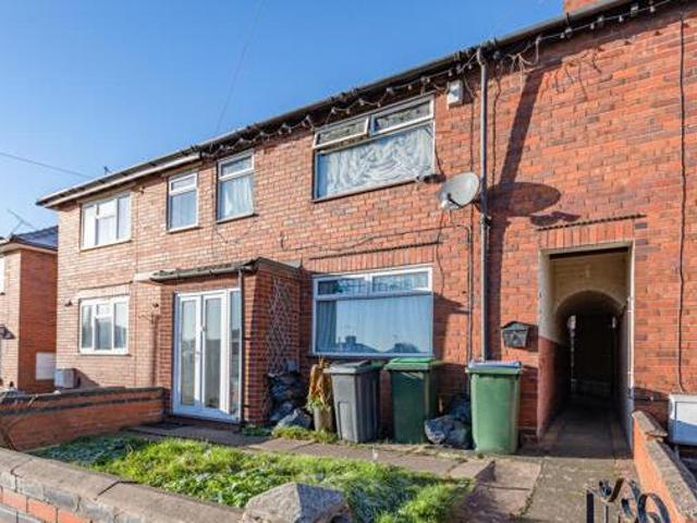 House for sale in Halesowen, West Midlands