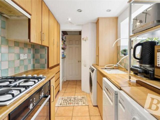 Cottage for sale in Rochester, Kent