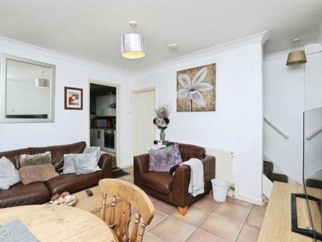 Cottage for sale in Brompton, Chatham