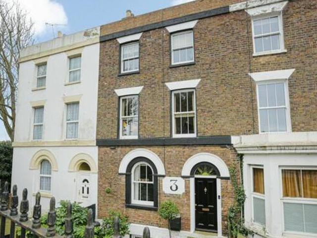House for sale in Upper Deal, Ash
