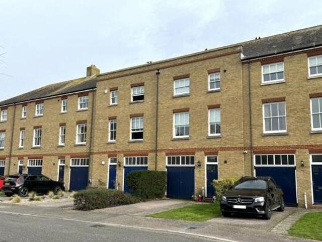 House for sale in Ash, Kent