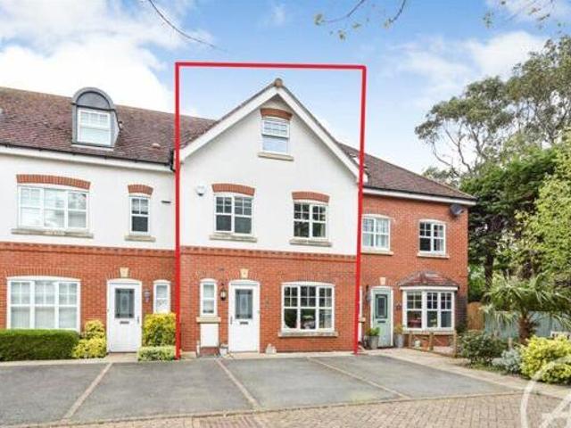 House for sale in Lyons, Greater London