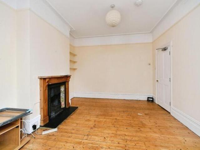 Cottage for sale in Hanover & Queen's Park, Brighton