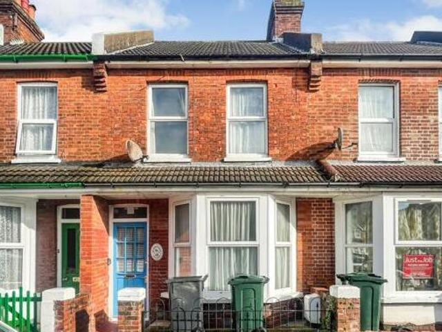 House for sale in Roselands, Eastbourne